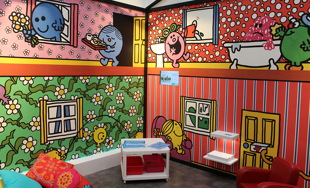 Animated coloring booth at Musée en Herbe