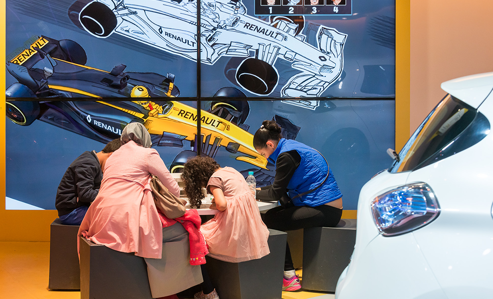 Kiosque autonome Wakatoon à l'Atelier Renault