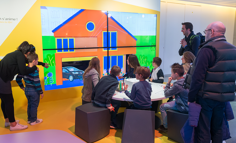 Kiosque autonome Wakatoon à l'Atelier Renault