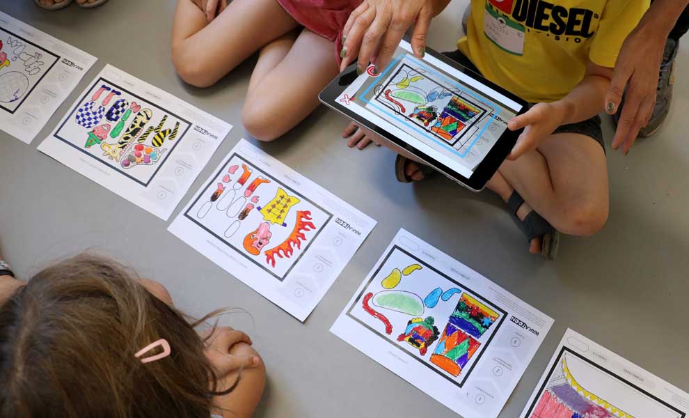 Animated coloring workshop in Jardin d'Acclimatation